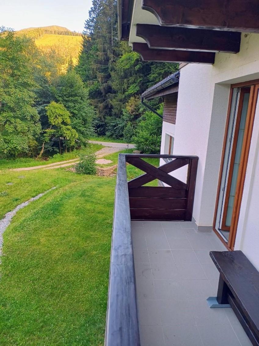 Apartman Grun -Vratna-Paseky Žilina Esterno foto