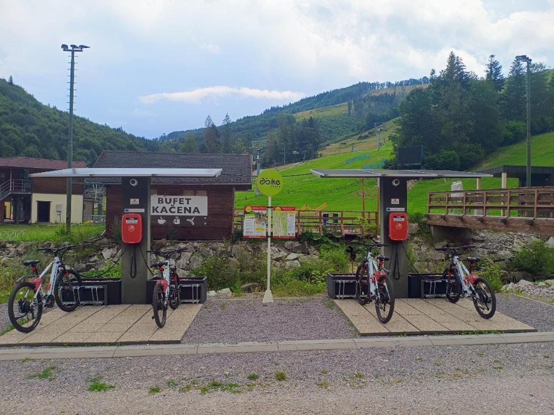 Apartman Grun -Vratna-Paseky Žilina Esterno foto