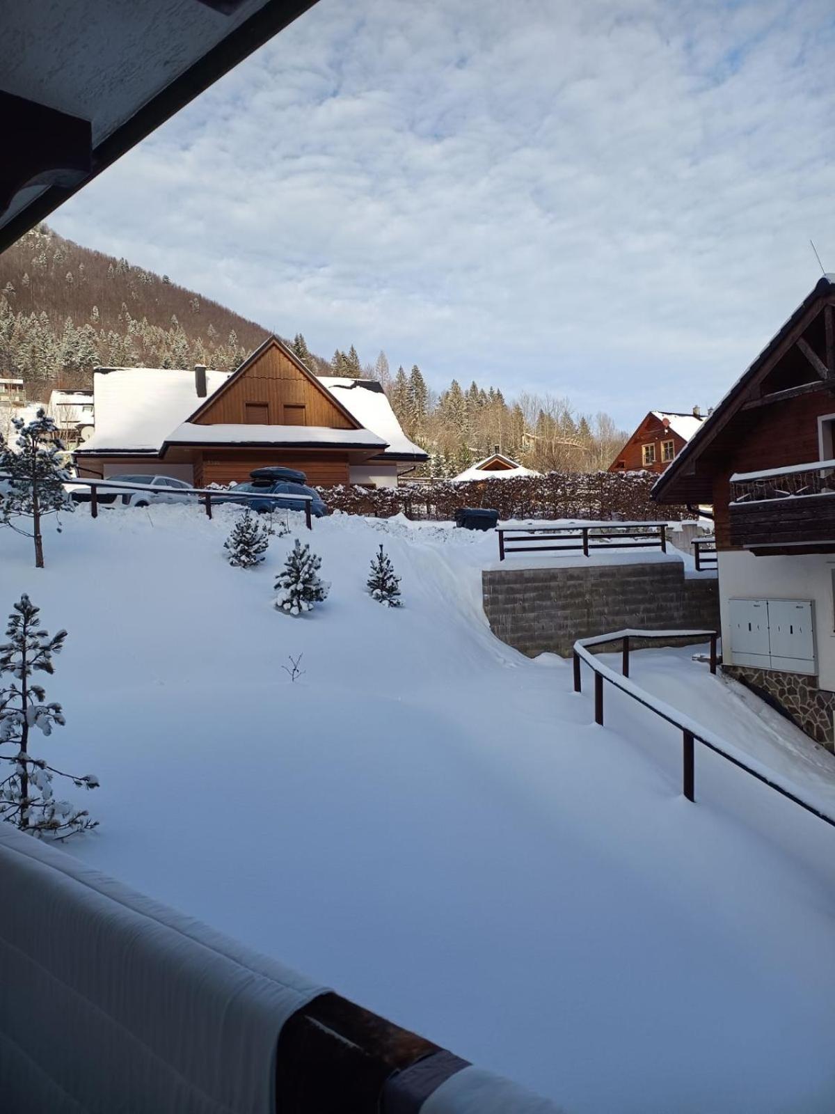 Apartman Grun -Vratna-Paseky Žilina Esterno foto