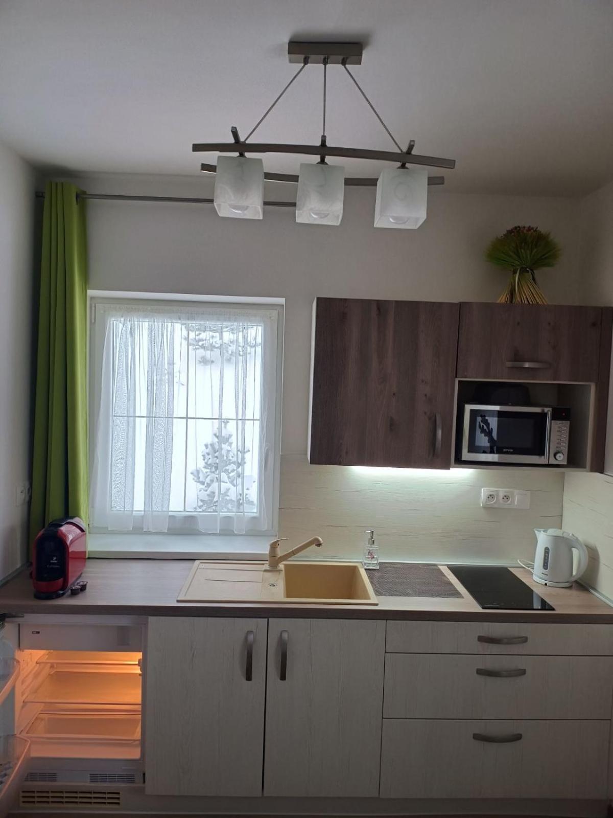 Apartman Grun -Vratna-Paseky Žilina Esterno foto